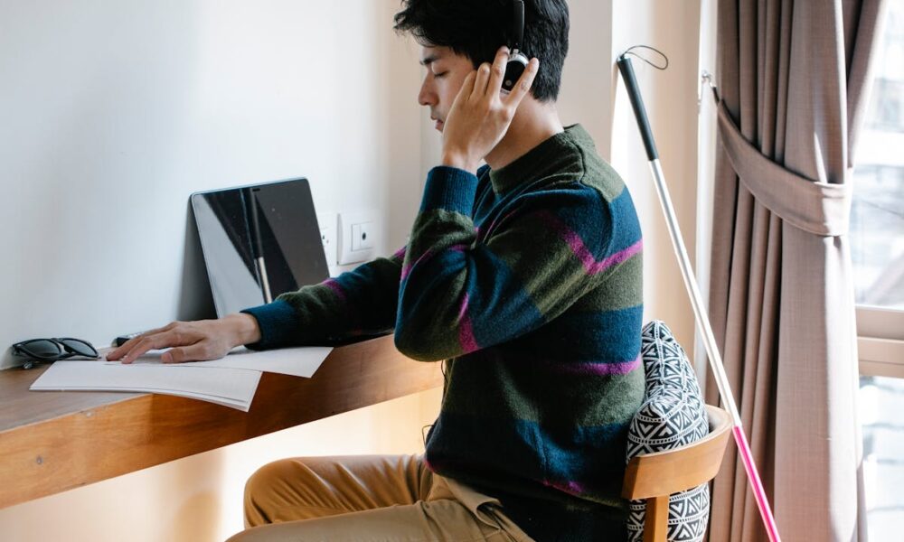 boost-productivity-by-listening-with-text-to-speech-technology